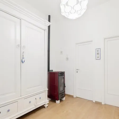 Stellamaris, Relax A * Viareggio